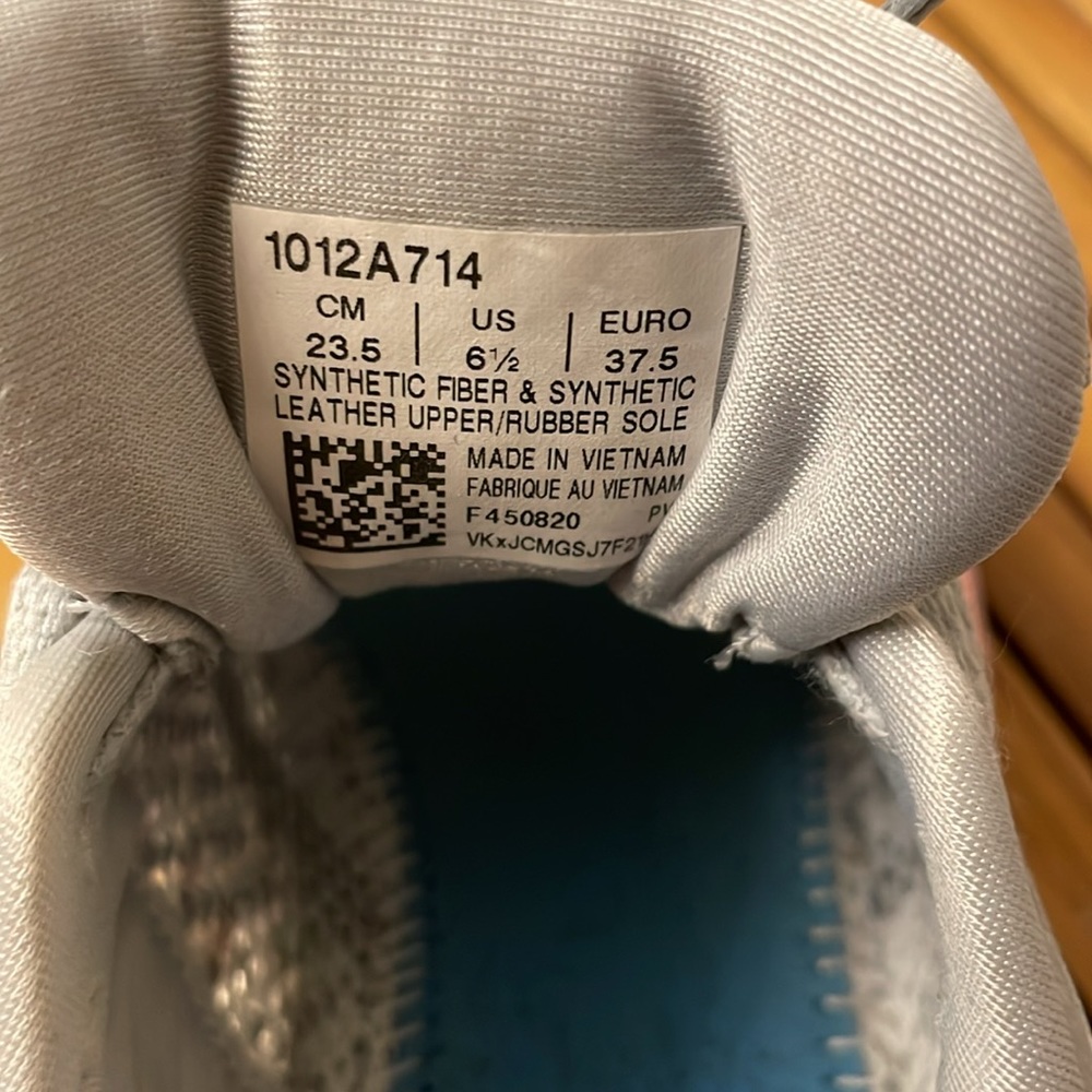 ASICS GEL-KAYANO LITE - Picture 4 of 4